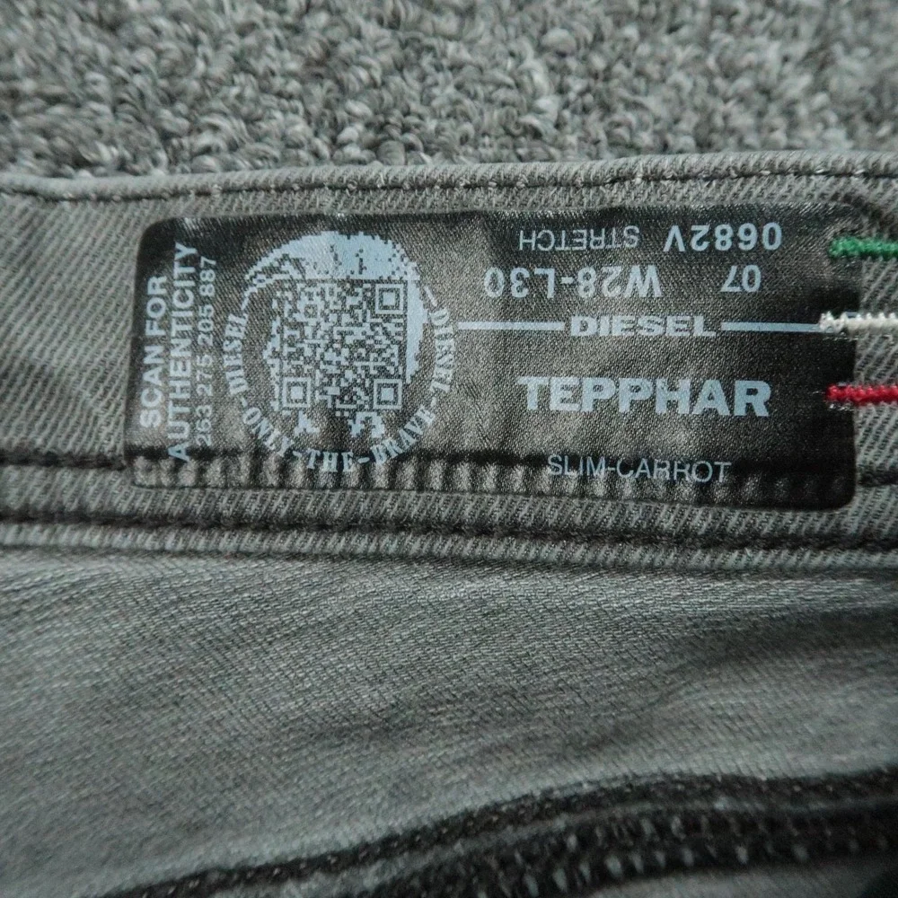 Diesel Jeans Mens 28x30 Gray Tepphar Slim Carrot Tapered Stretch 5 Pocket DNA